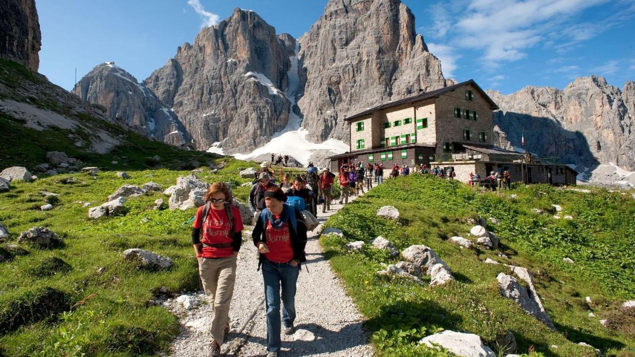 Spinale Casa In Centro, Arrivi Con Gli Sci! Sanificazione A Vapore Madonna Exterior foto